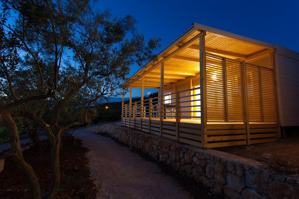 פונאנט Mobile Homes And Apartments St,Denis מראה חיצוני תמונה