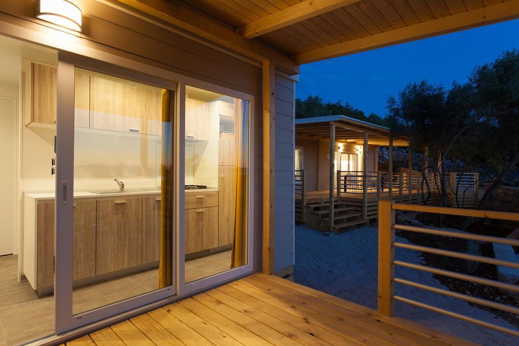 פונאנט Mobile Homes And Apartments St,Denis מראה חיצוני תמונה