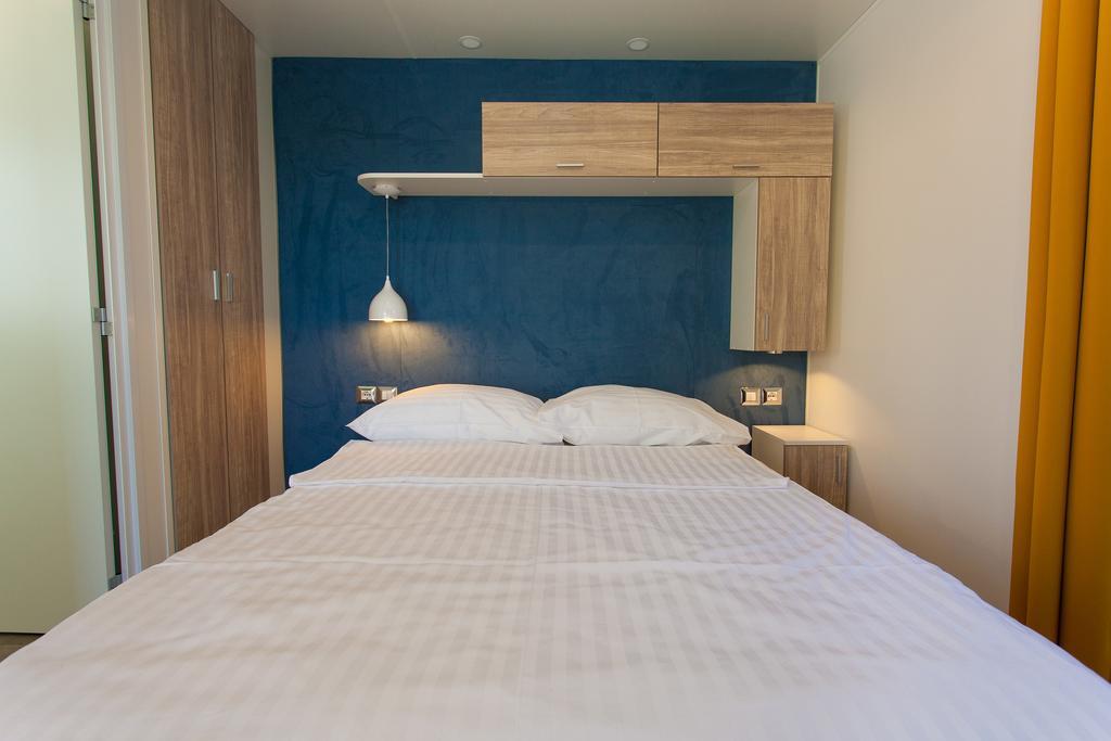 פונאנט Mobile Homes And Apartments St,Denis מראה חיצוני תמונה